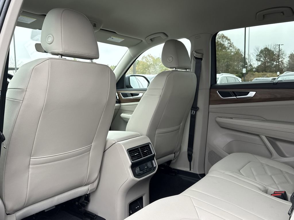 New 2026 Volkswagen Atlas SE FWD image 22