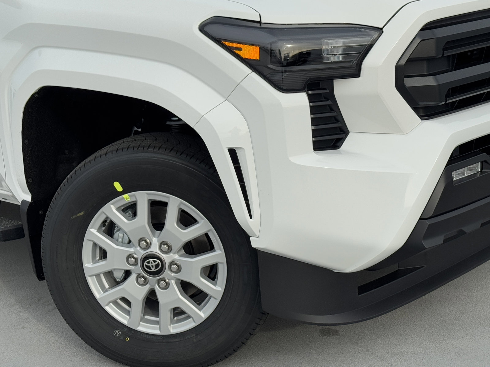 New 2026 Toyota Tacoma SR5 image 10