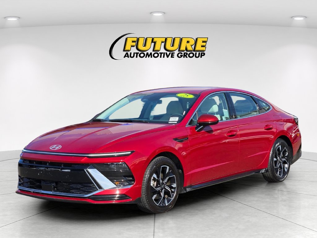 Used 2025 Hyundai Sonata SEL FWD image 8