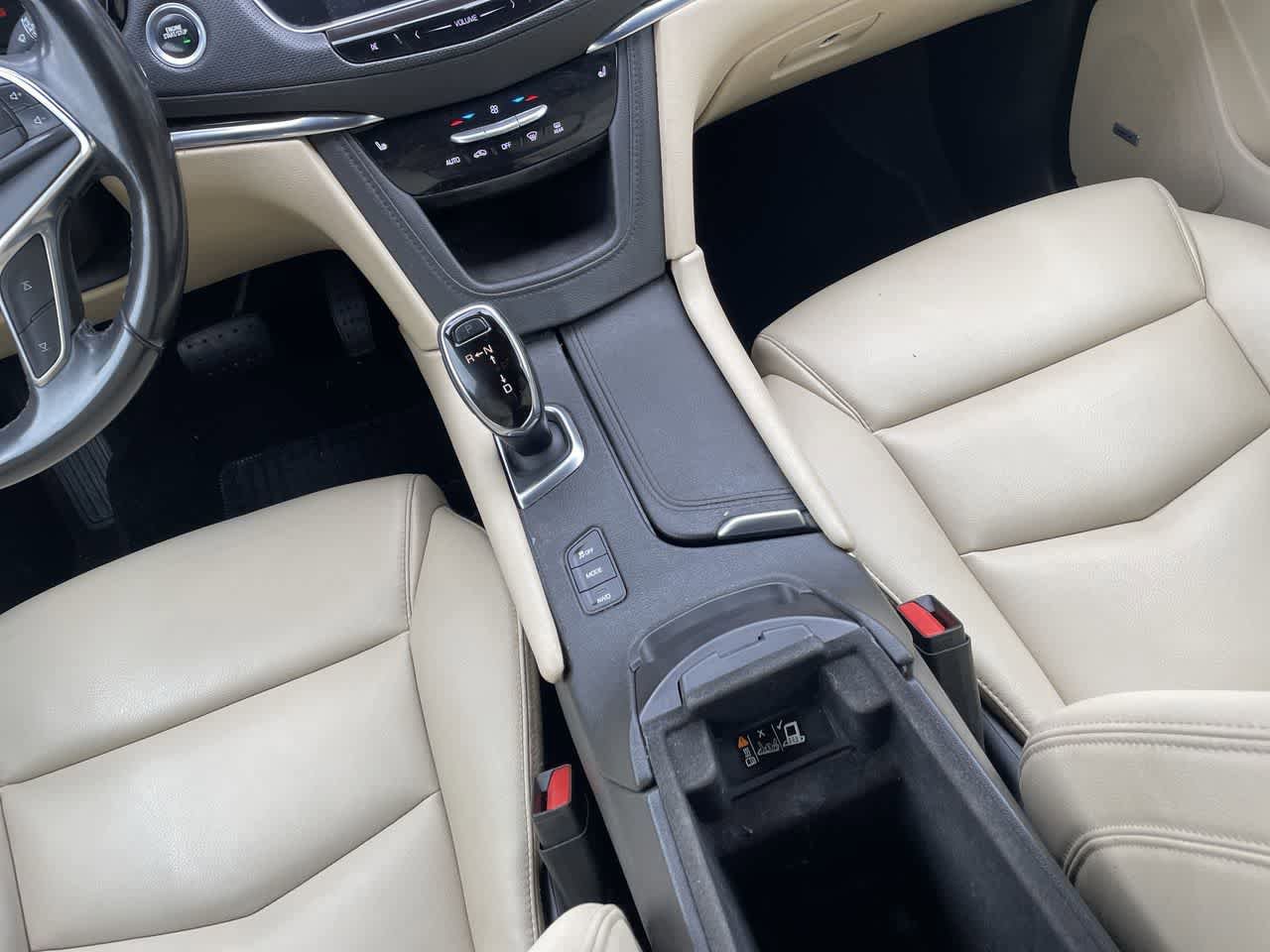 Used 2018 Cadillac XT5 AWD w/ LPO, Wheel Lock Package image 23