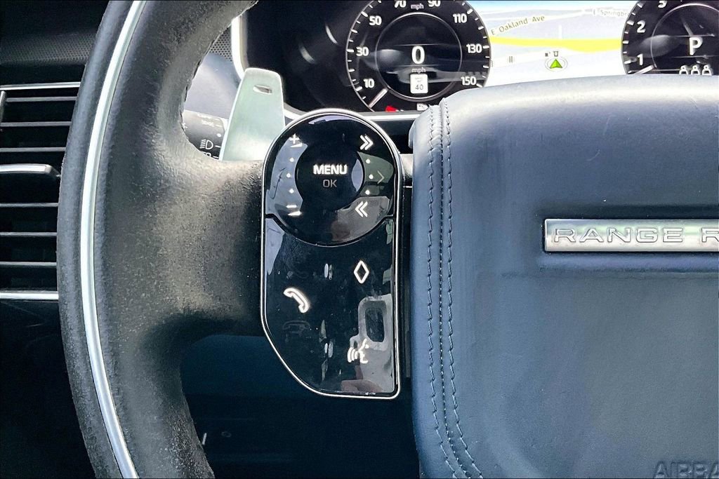 Used 2020 Land Rover Range Rover Sport HST image 18