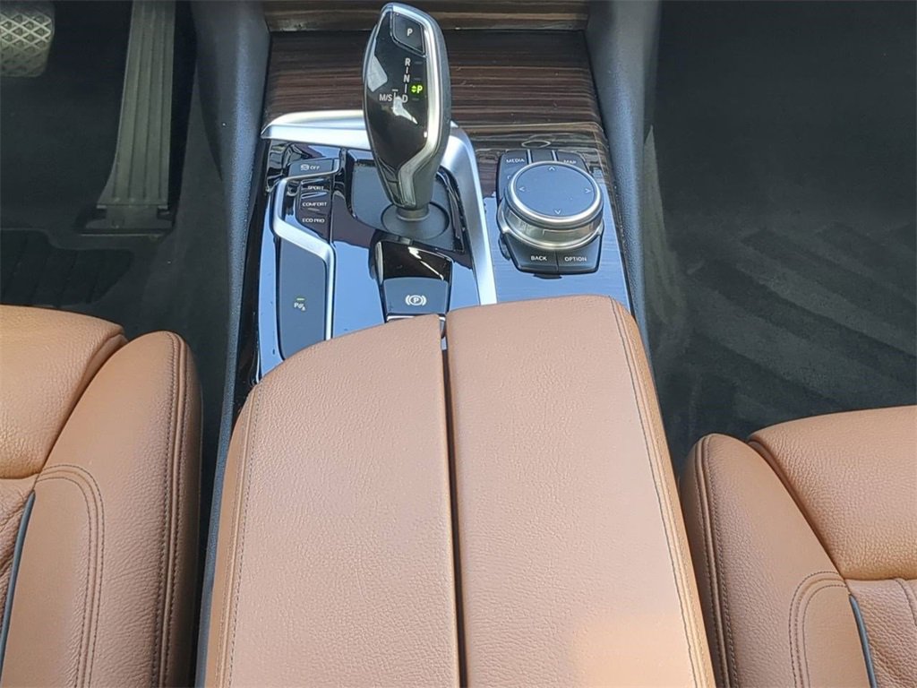 Used 2019 BMW 530i 530i w/ Convenience Package image 20