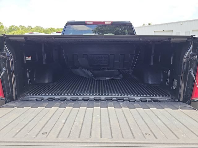 Used 2024 Chevrolet Silverado 1500 RST w/ Z71 Off-Road Package AWD/4WD image 12