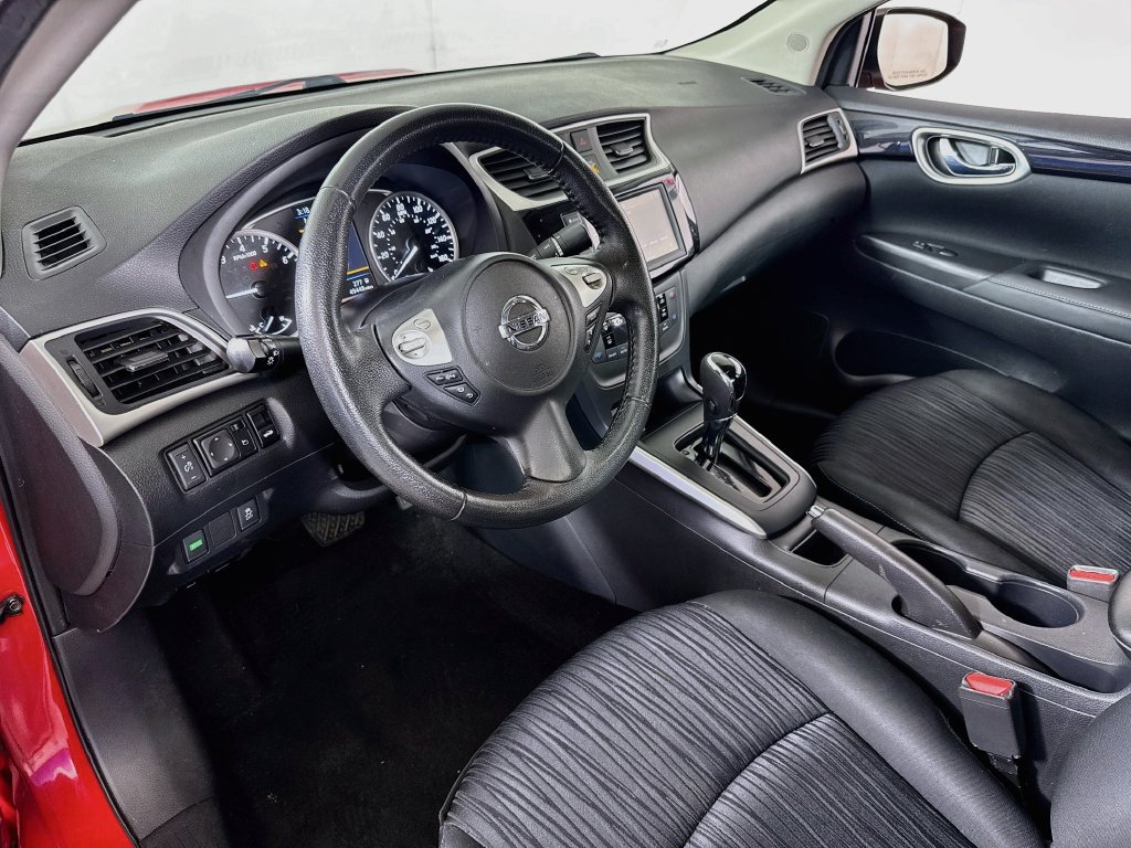 Used 2019 Nissan Sentra SV FWD image 9