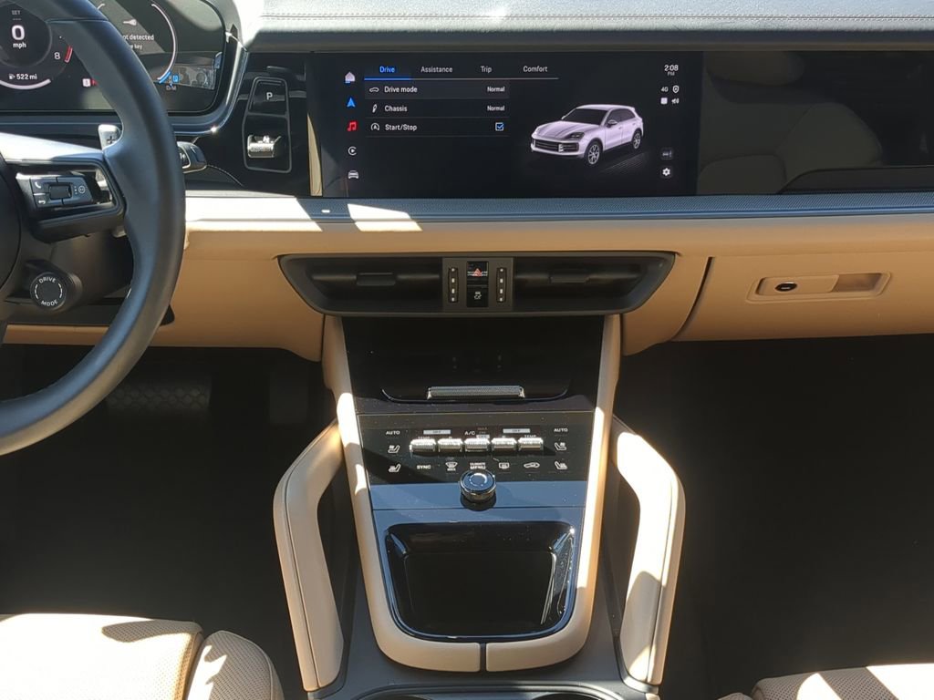 Certified 2025 Porsche Cayenne image 22