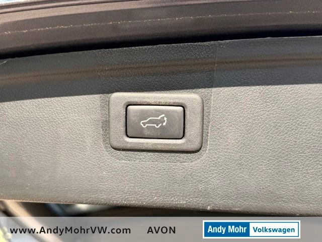 Used 2017 Subaru Outback 2.5i Limited AWD/4WD image 13