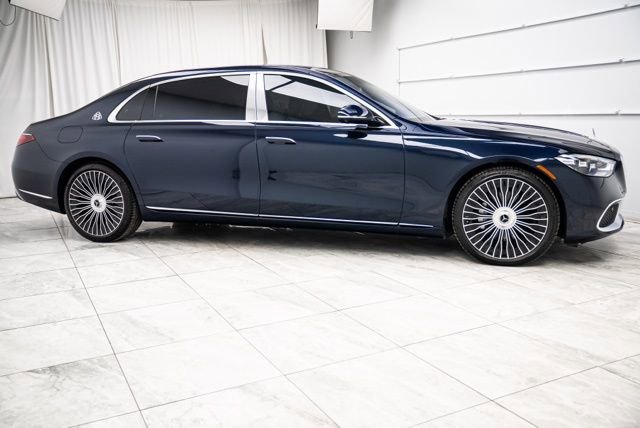 Used 2025 Mercedes-Benz Maybach S 580 4MATIC image 62