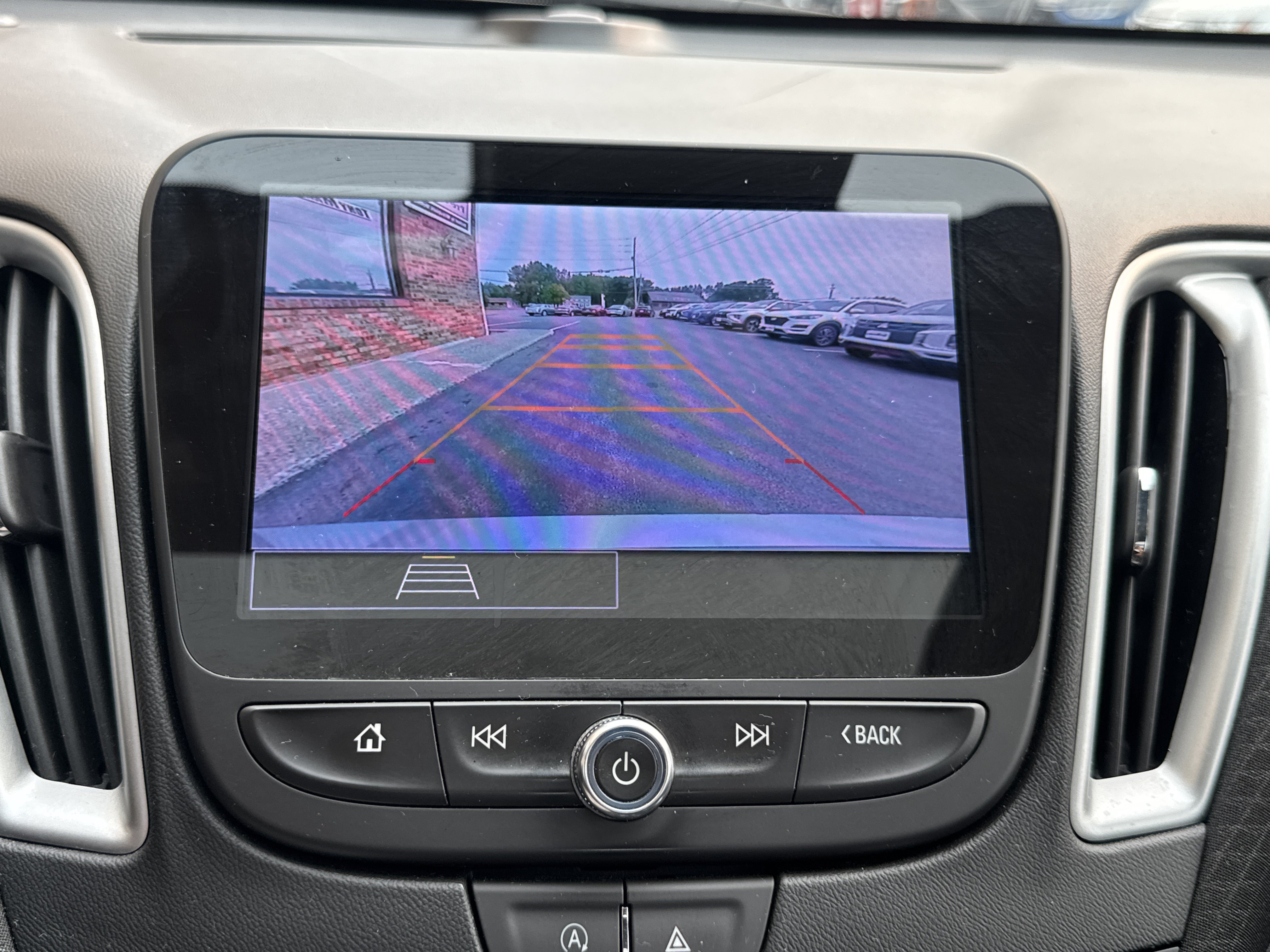 Used 2024 Chevrolet Malibu LT FWD image 20