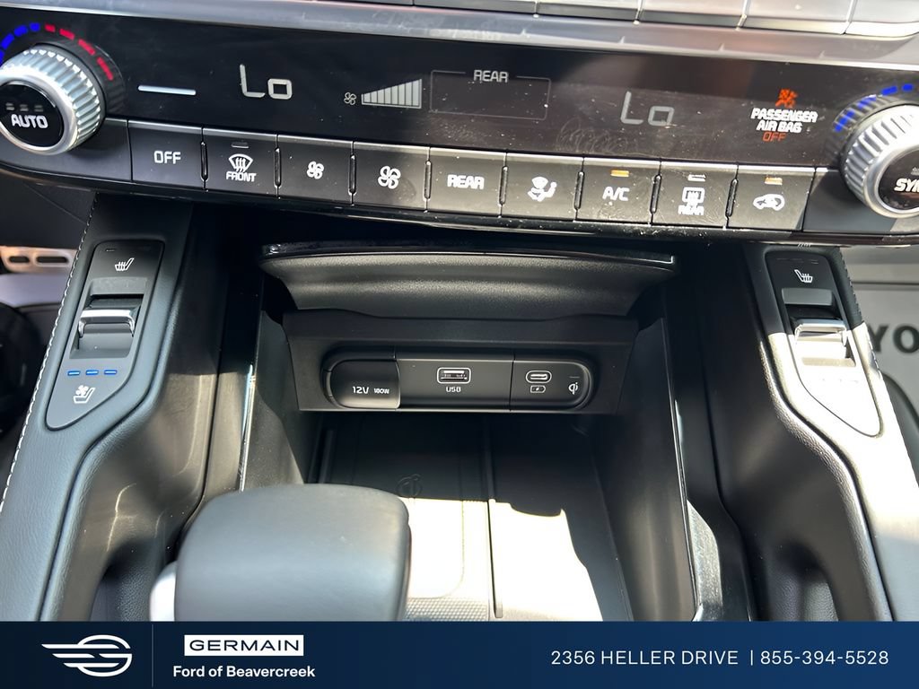 Used 2025 Kia Telluride SX Prestige AWD/4WD image 16