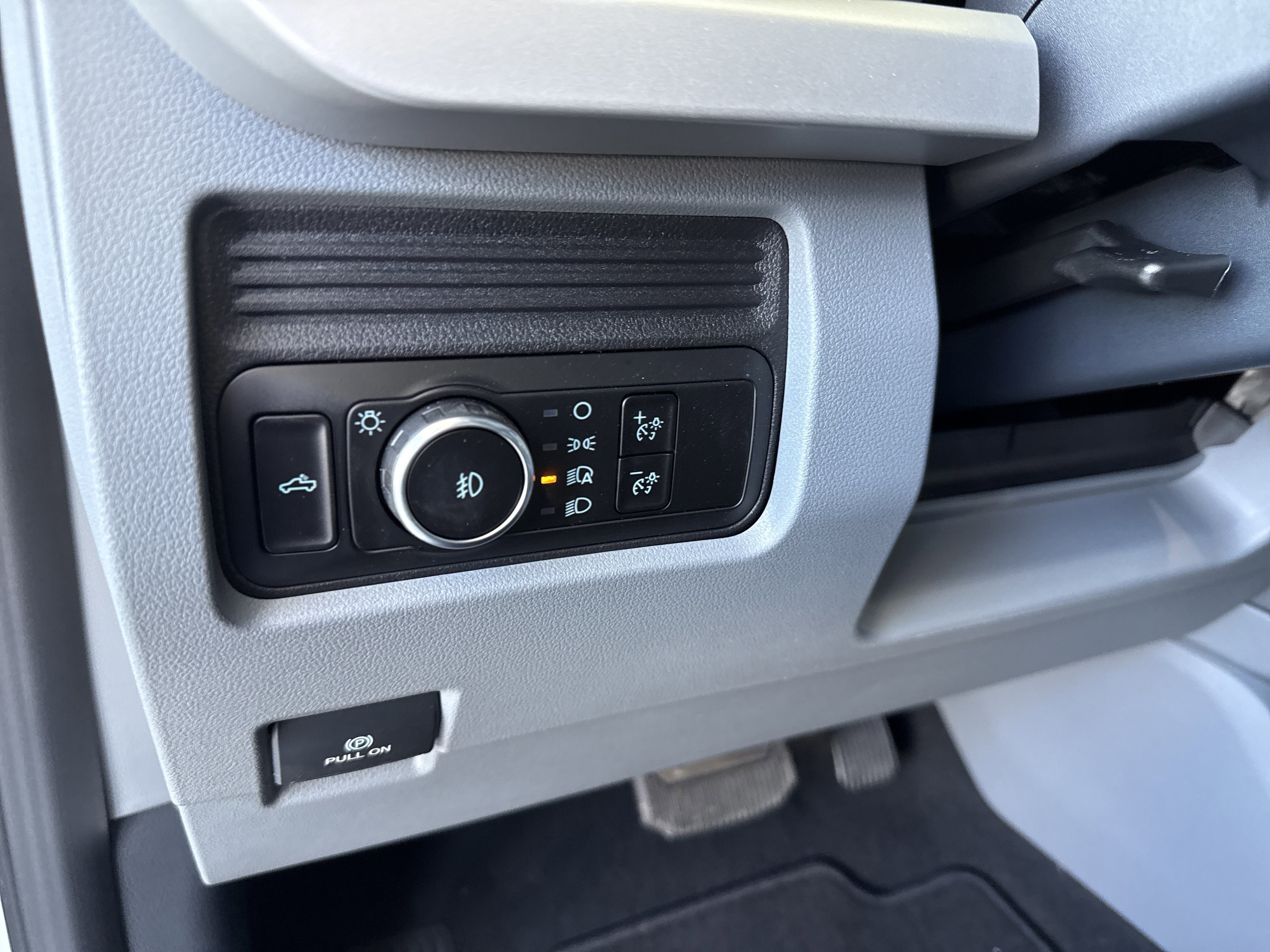 New 2026 Ford F350 XLT image 21