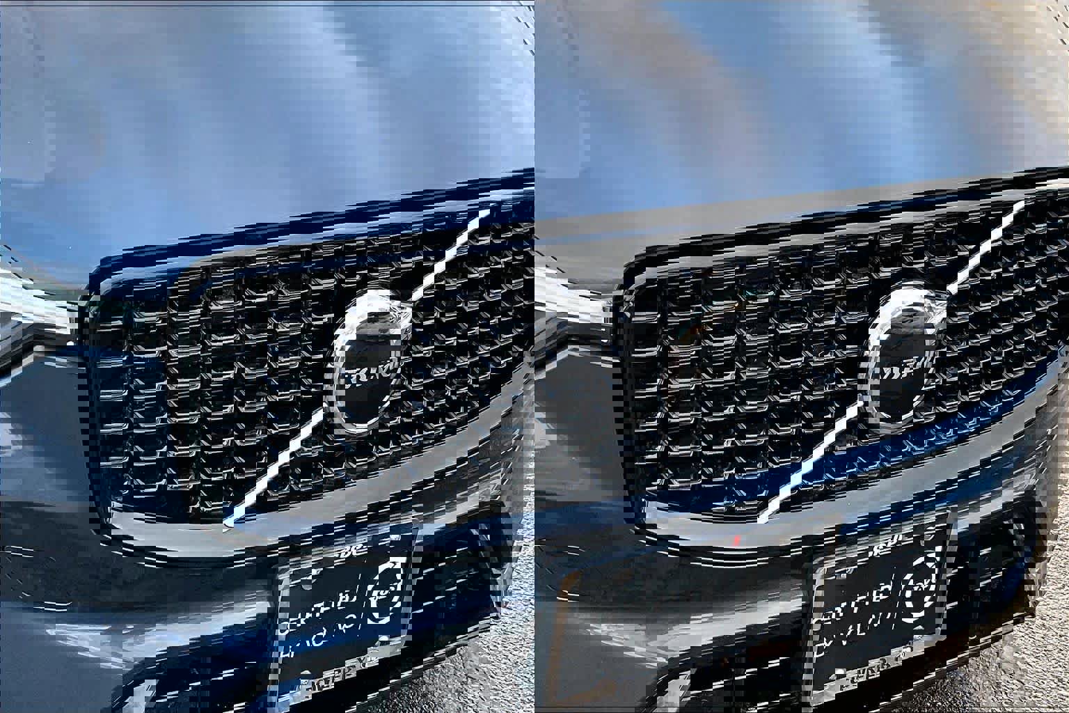 Certified 2024 Volvo XC60 B5 Core w/ Climate Package image 30