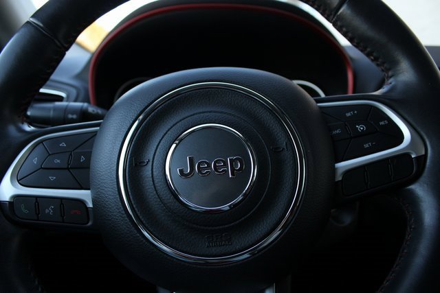 Used 2019 Jeep Compass Trailhawk image 12