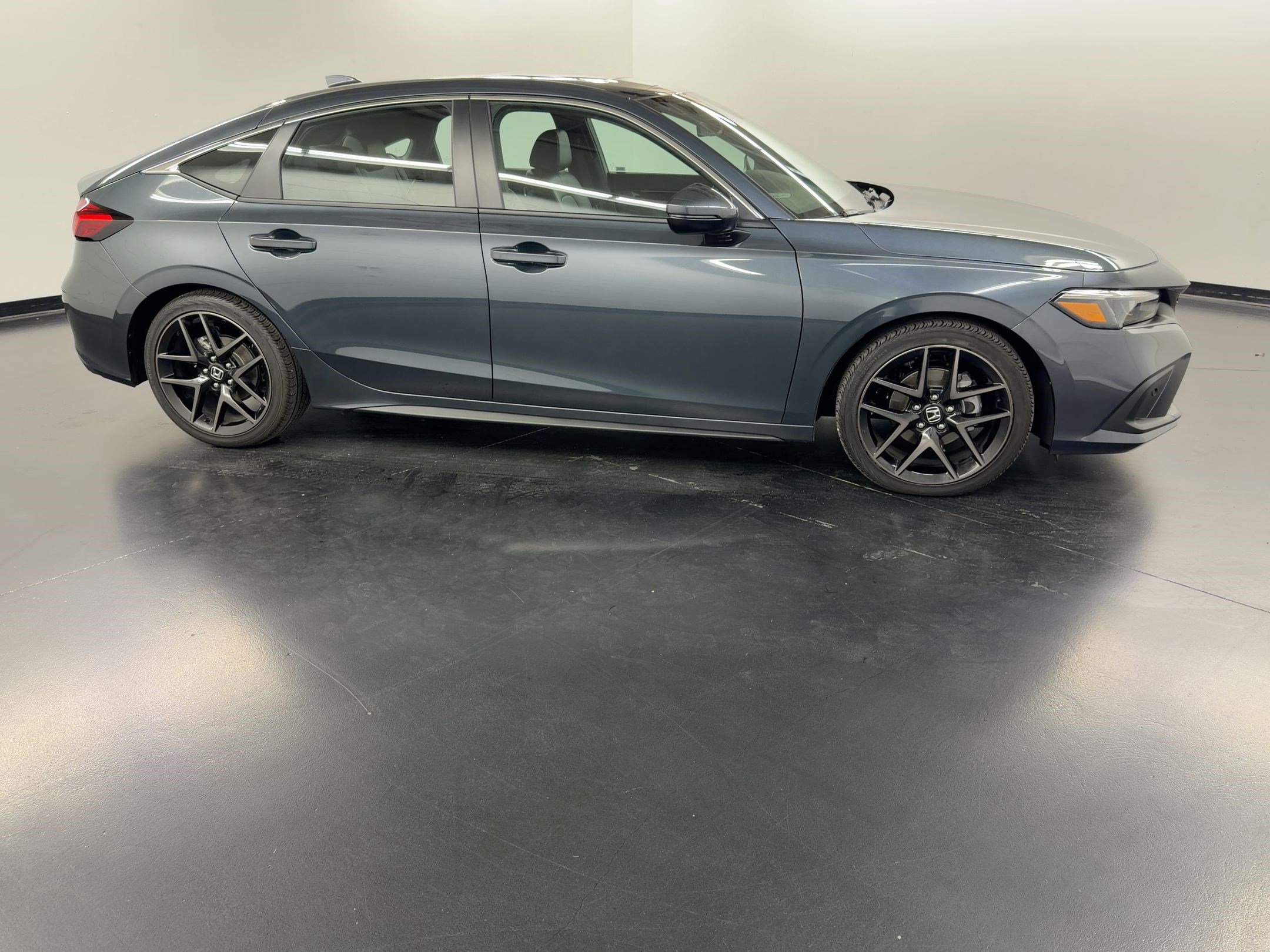 Certified 2024 Honda Civic Sport Touring image 8