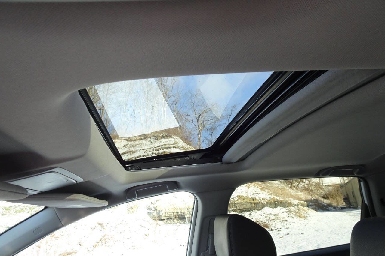 Used 2019 Honda CR-V EX-L image 15