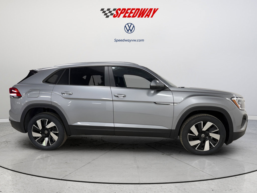 New 2026 Volkswagen Atlas Cross Sport SE image 8