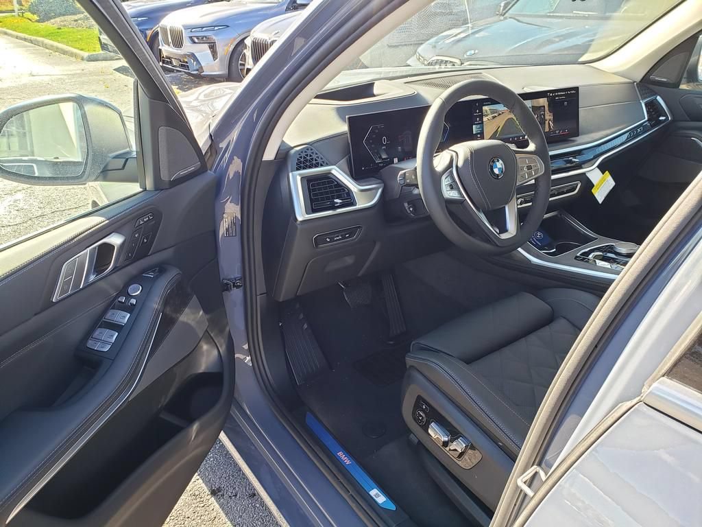New 2026 BMW X7 xDrive40i AWD/4WD image 6