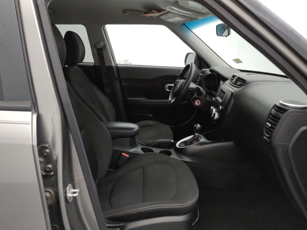 Used 2016 Kia Soul image 21