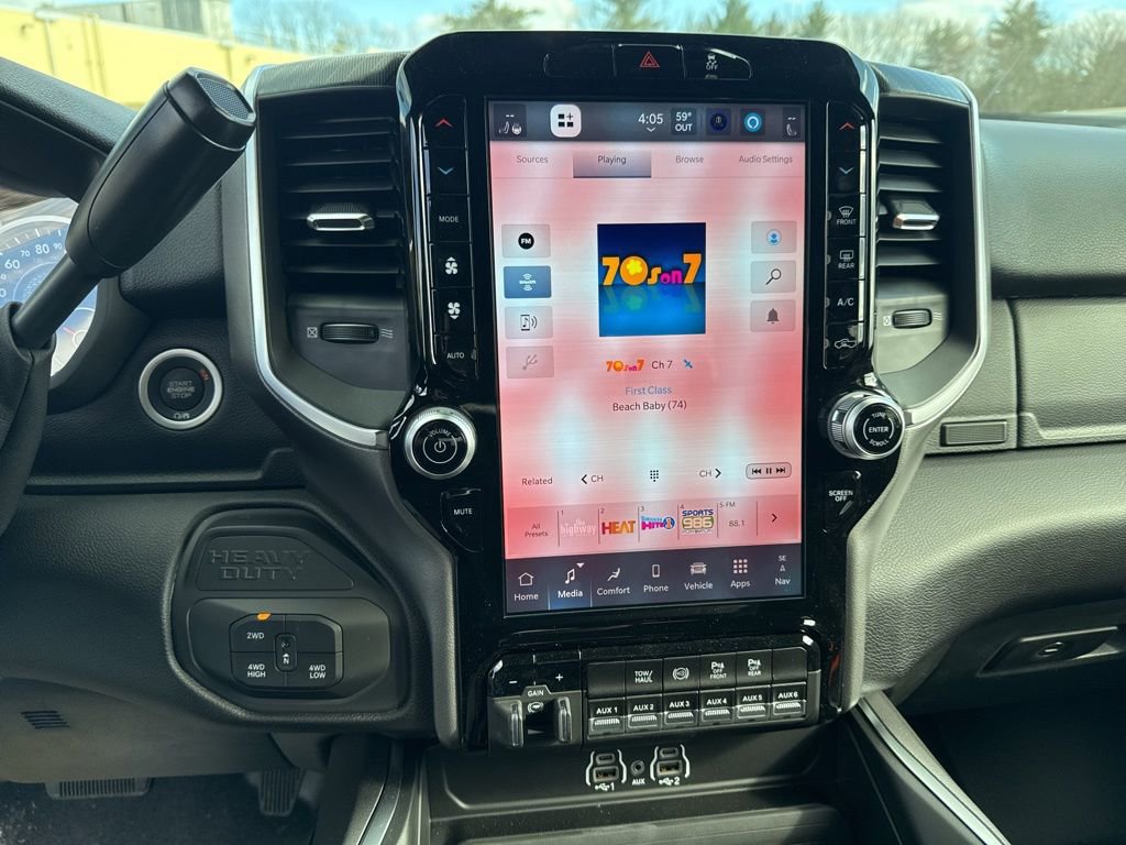 New 2025 RAM 2500 Big Horn AWD/4WD image 12