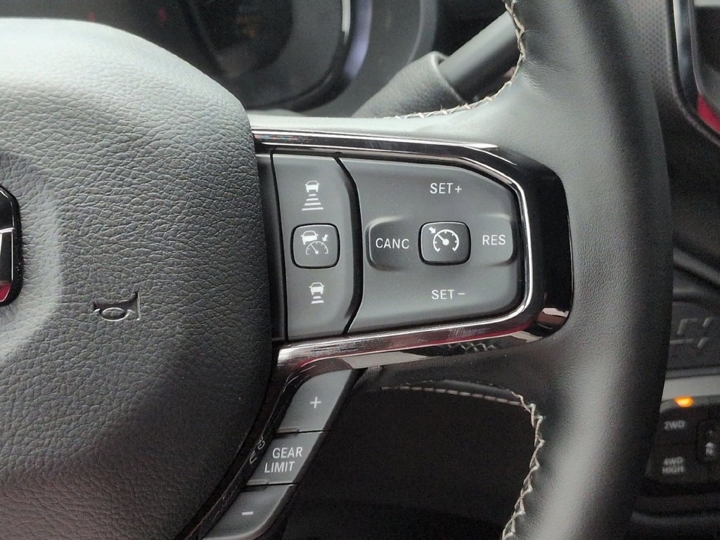 New 2026 RAM 3500 Limited AWD/4WD image 17