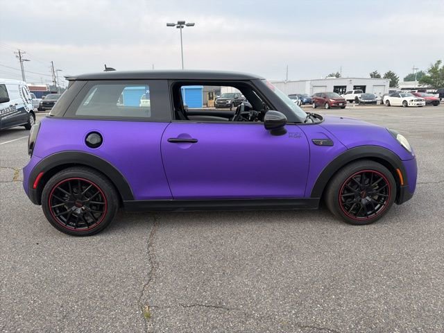 Used 2015 MINI Cooper S image 2