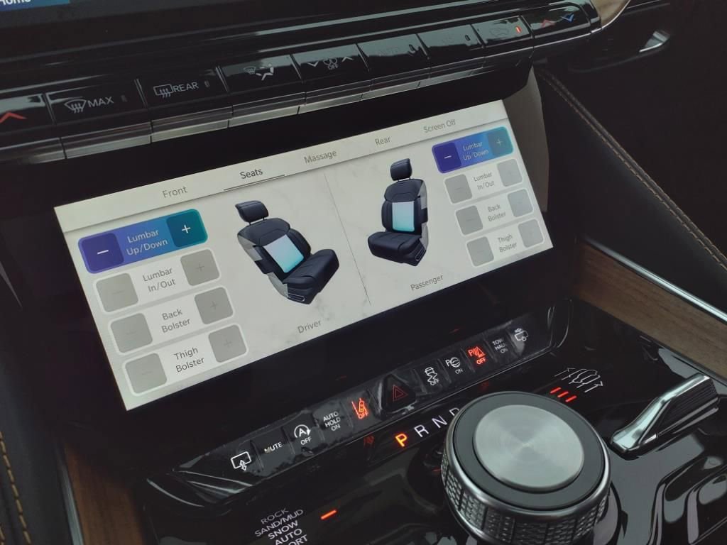 New 2024 Jeep Grand Wagoneer Series III image 15