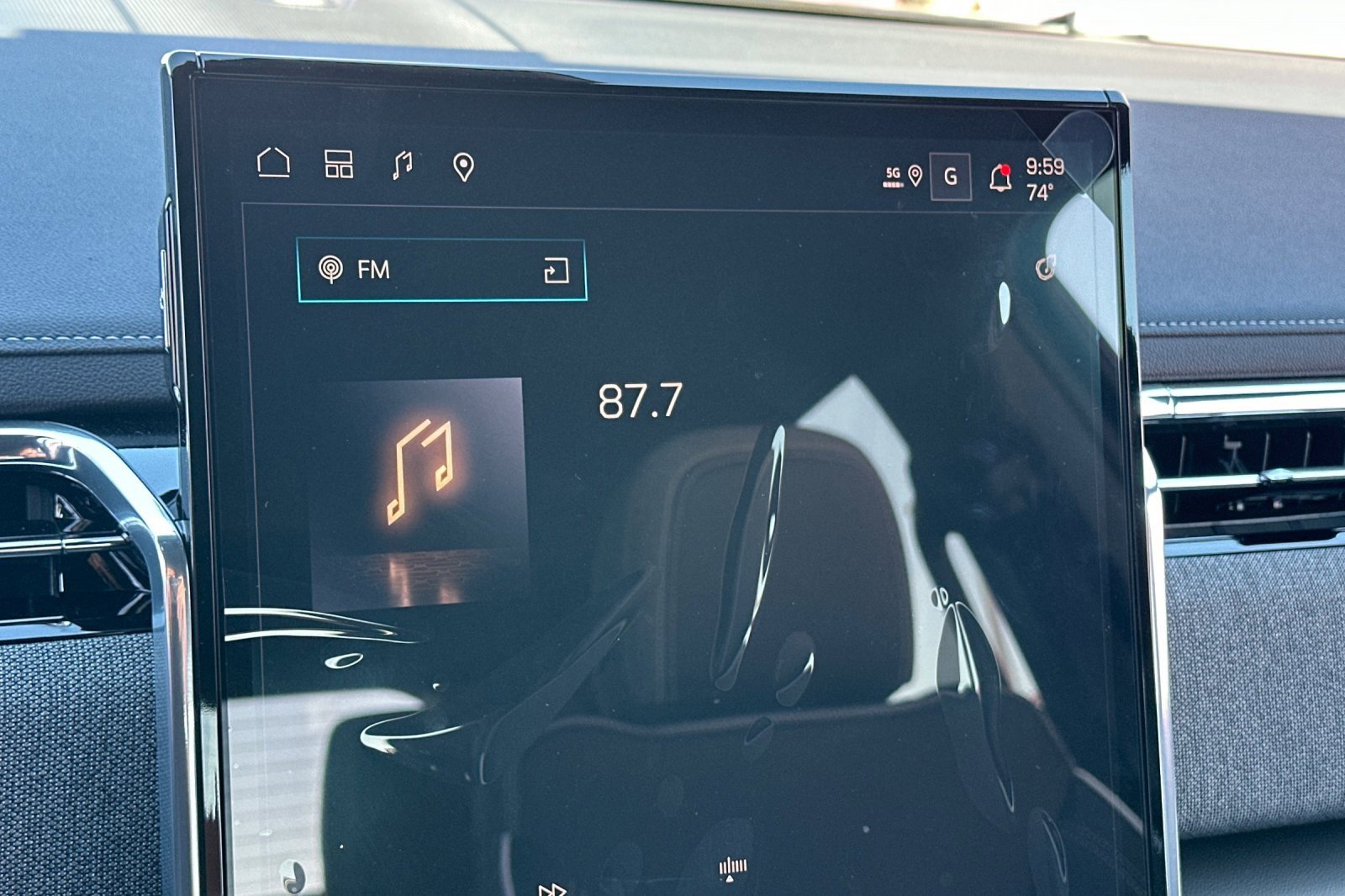 New 2026 GMC Sierra EV Elevation w/ LPO, Elevation Dark Package image 16
