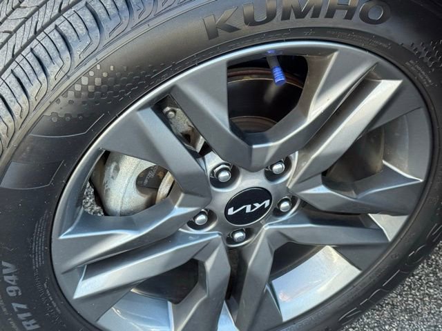 Used 2023 Kia Seltos S w/ Navigation Package image 11