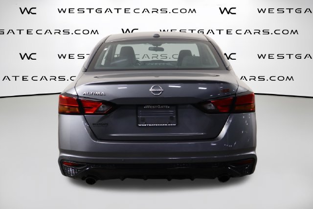 Used 2024 Nissan Altima 2.5 SR FWD image 4