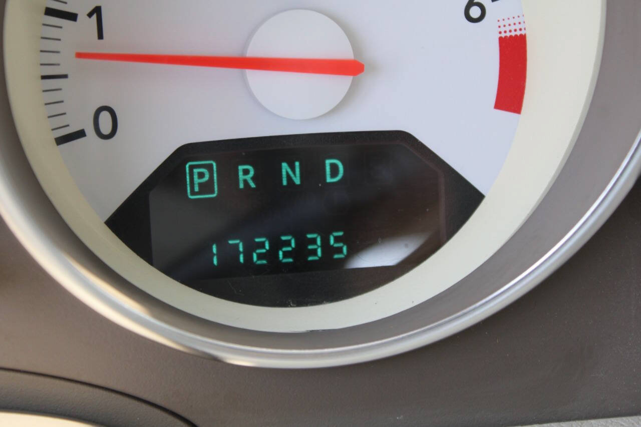 Used 2009 Dodge Caliber SXT FWD image 21