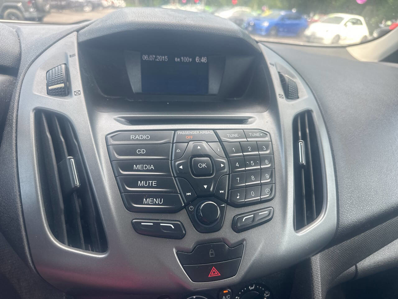 Used 2015 Ford Transit Connect XL image 20