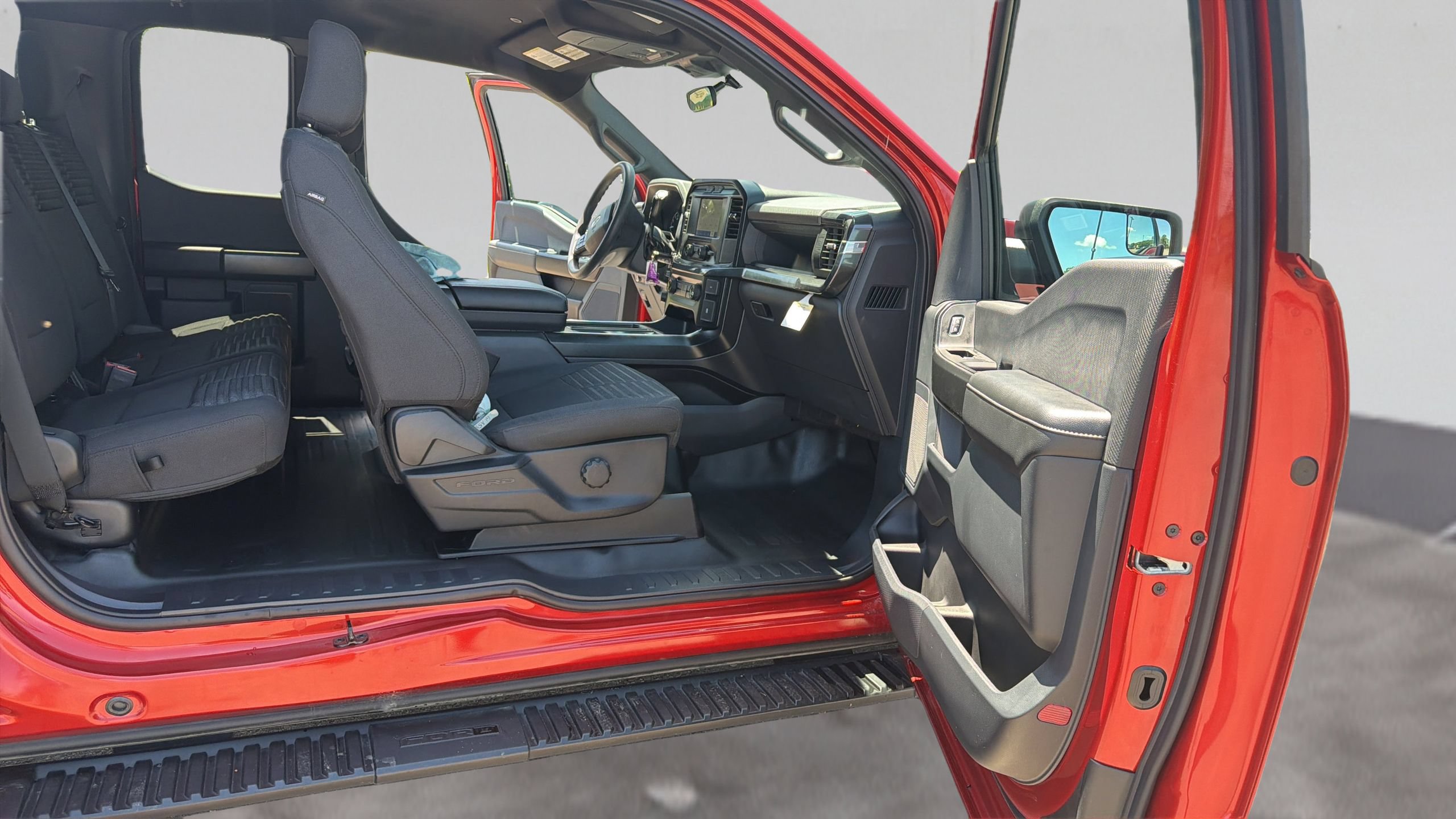 Used 2023 Ford F150 XL w/ STX Appearance Package AWD/4WD image 14