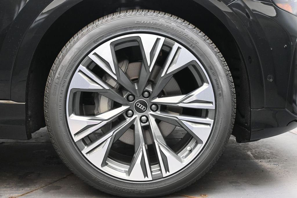 New 2026 Audi Q8 Prestige AWD/4WD image 10