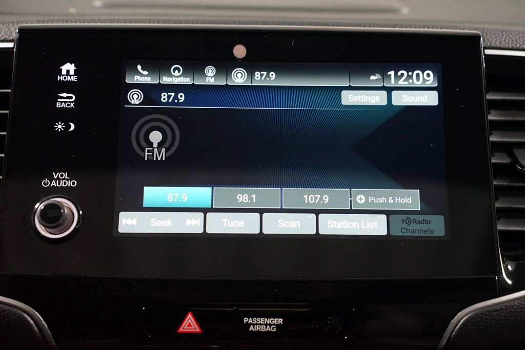 Used 2023 Honda Passport Elite image 18