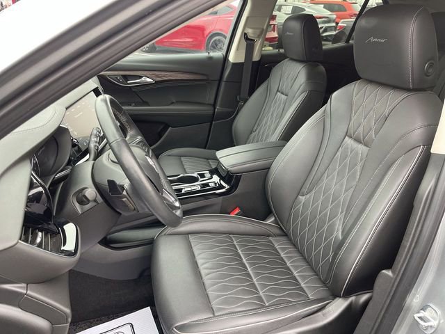 Used 2023 Buick Envision Avenir image 11