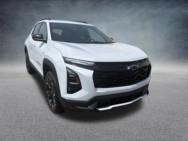 New 2027 Chevrolet Equinox RS w/ LPO, Floor Liner Package FWD image 4