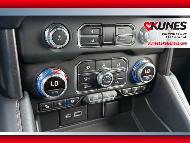 Used 2022 GMC Yukon AT4 AWD/4WD image 32