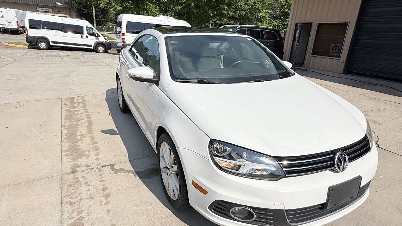 Used 2012 Volkswagen Eos Komfort FWD image 72