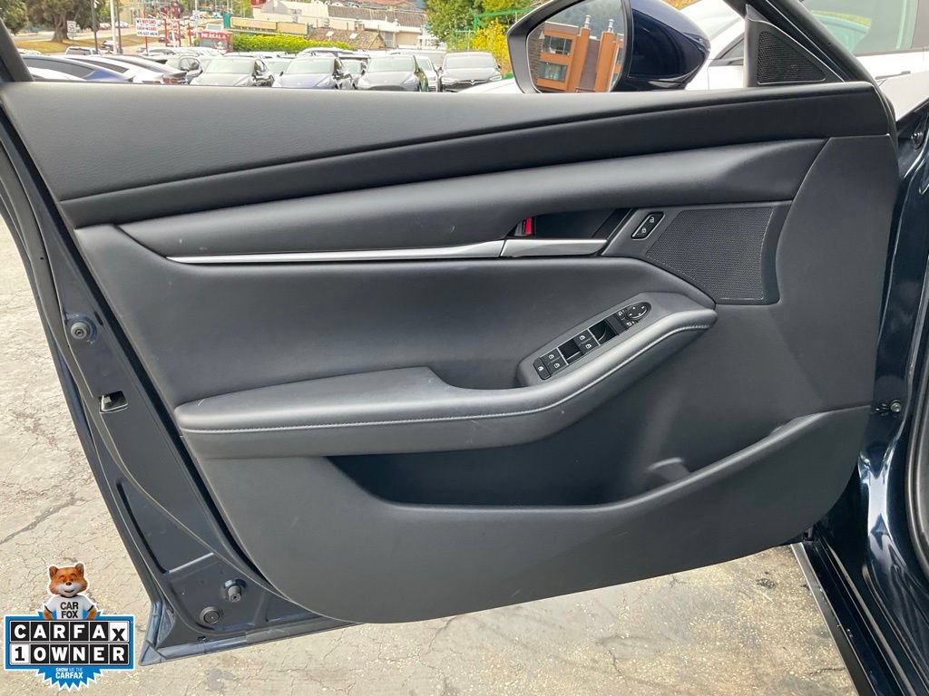 Used 2021 MAZDA MAZDA3 s FWD image 23