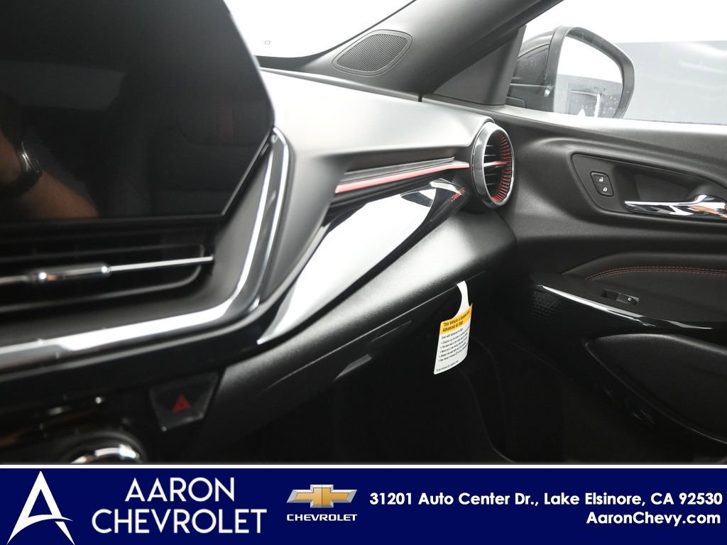 New 2026 Chevrolet Trax RS image 9