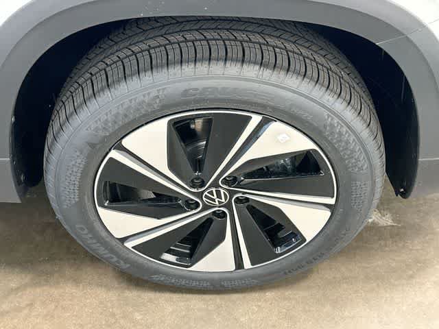 New 2026 Volkswagen Taos SE AWD/4WD image 5