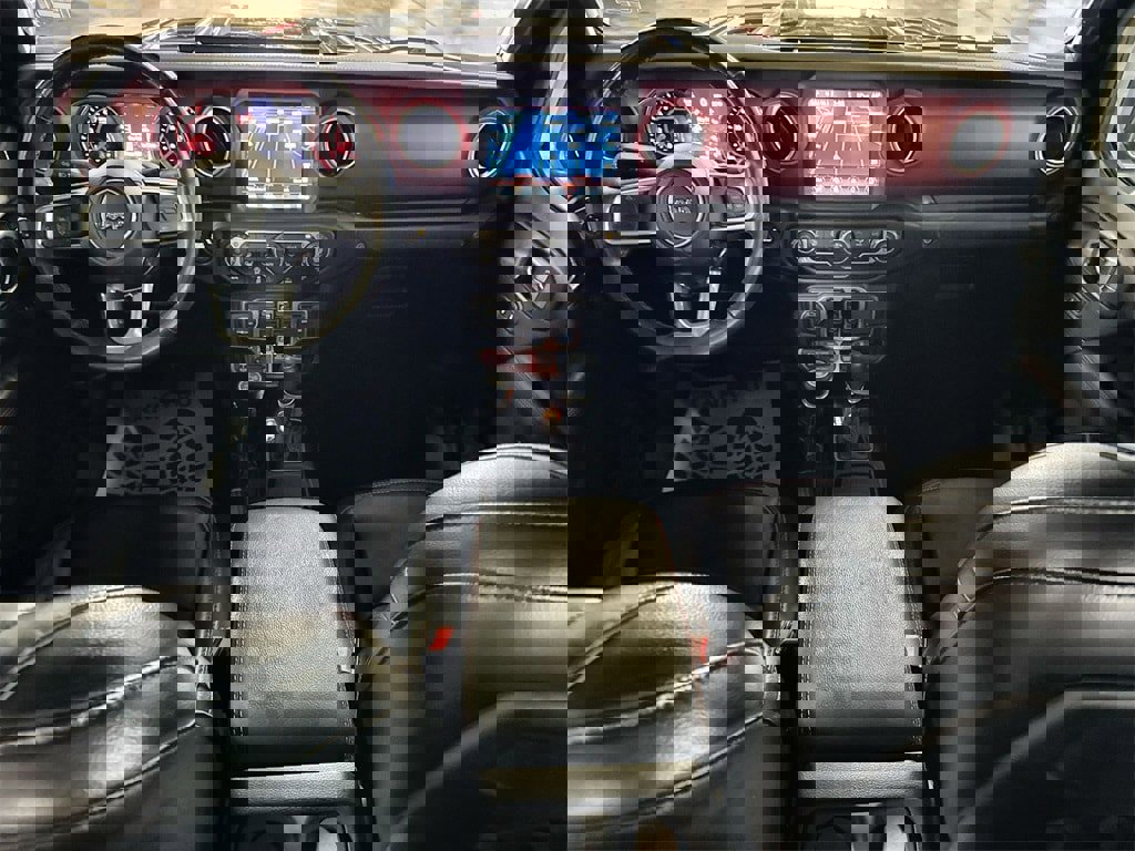 Used 2022 Jeep Gladiator Rubicon w/ Cold Weather Group image 26