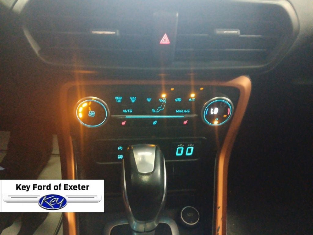 Used 2018 Ford EcoSport SES w/ SES Cold Weather Package AWD/4WD image 31
