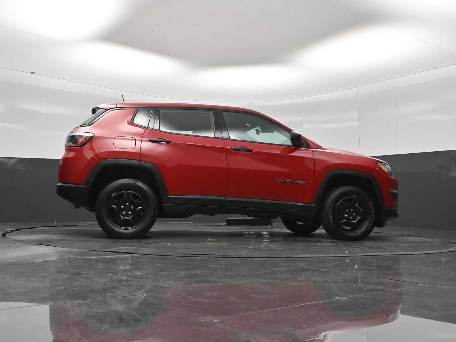 Used 2021 Jeep Compass Sport AWD/4WD image 25