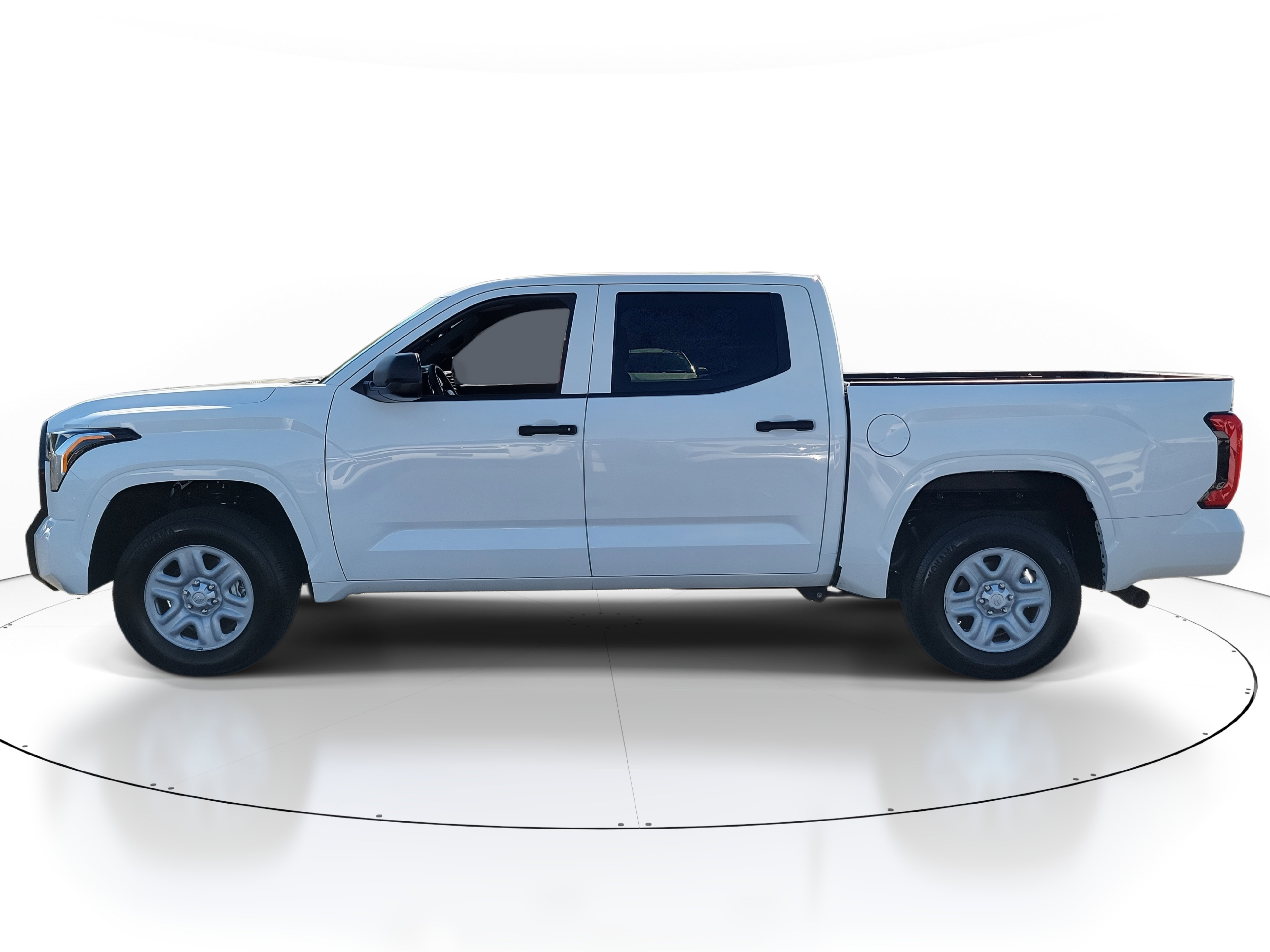 Used 2025 Toyota Tundra SR image 3