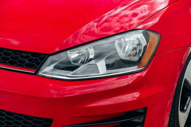 Used 2015 Volkswagen GTI S FWD image 42