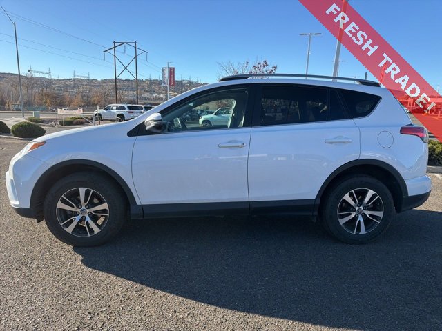 Certified 2018 Toyota RAV4 XLE image 3