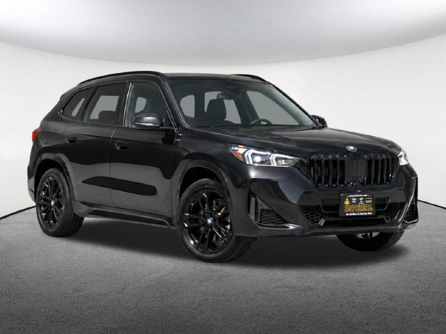 Used 2025 BMW X1 xDrive28i w/ Technology Package AWD/4WD image 2