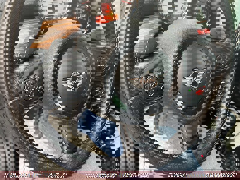 Used 2011 MINI Cooper S image 18