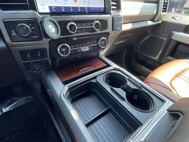 Certified 2022 Ford F250 King Ranch w/ King Ranch Ultimate Package AWD/4WD image 27