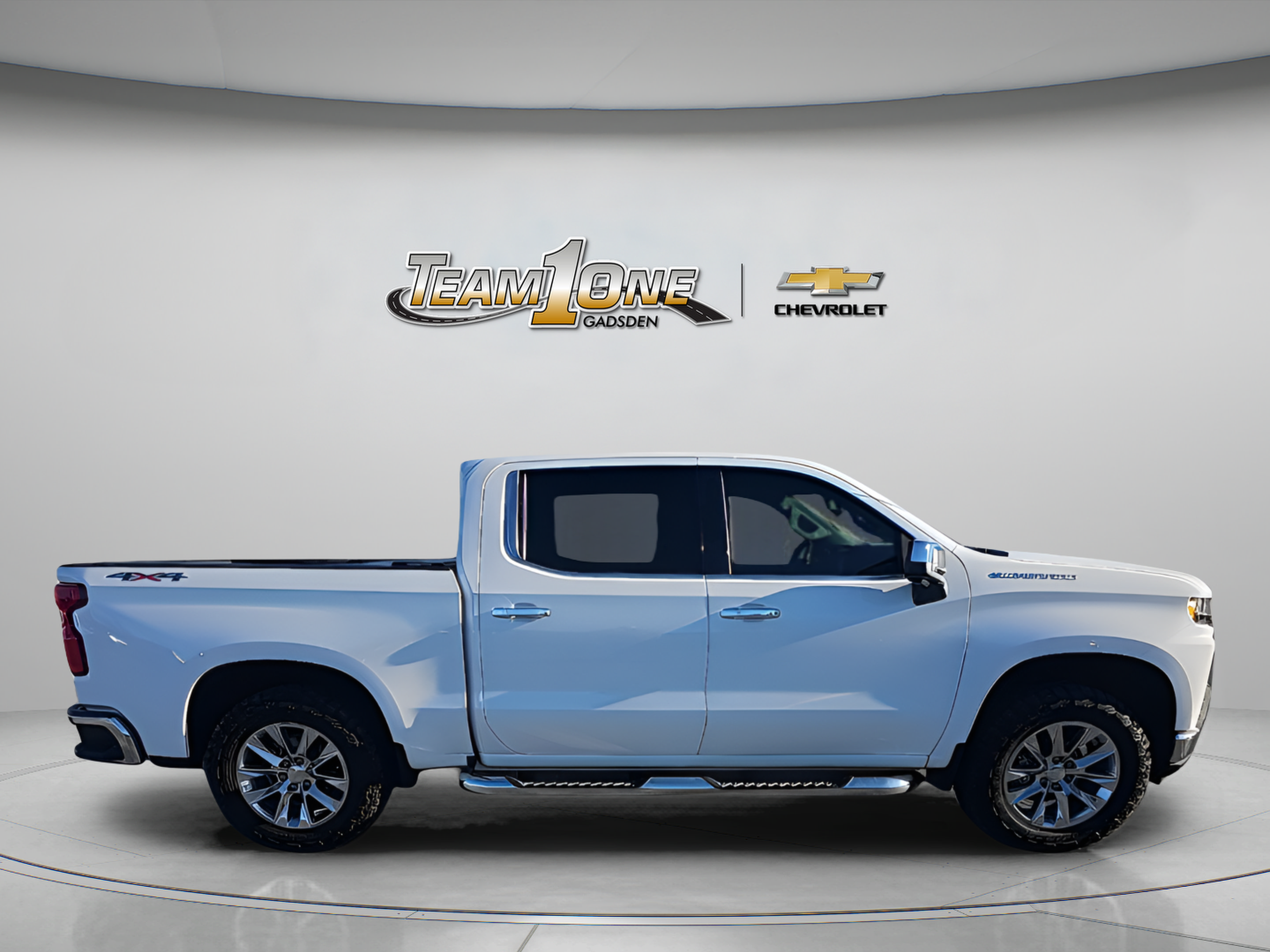 Used 2019 Chevrolet Silverado 1500 LTZ w/ LTZ Premium Package AWD/4WD image 9